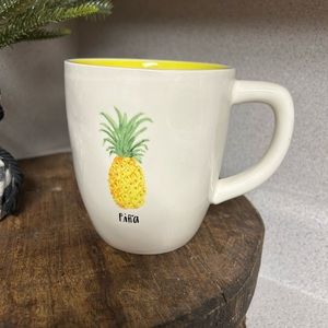 Rae Dunn pineapple coffee mug